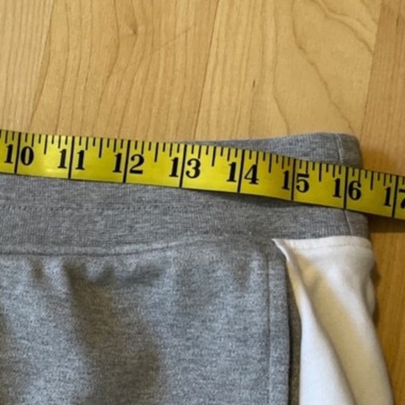 Polo Ralph Lauren Sweat Shorts Men's M Gray Pony Pockets Drawstring - Picture 6 of 9